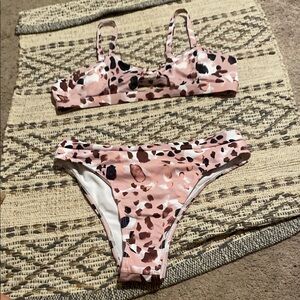Stylish Pink Patterned Bikini Set